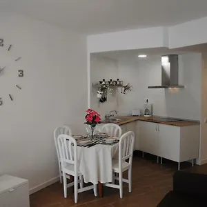  Apartamento Apartamento Cerca De La Playa Y Campo De Golf Con Piscina España